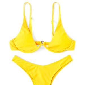 Yellow Underwire Bikini with Upward Middle Bend 💛